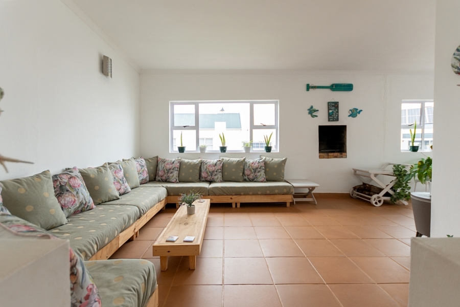 3 Bedroom Property for Sale in Waterfront Western Cape